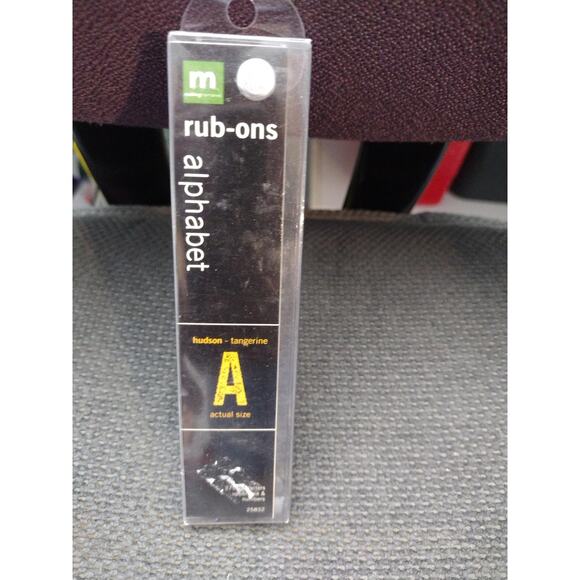 Making Memories Hudson Tangerine Rub-On Alphabet Letters 379 Characters Craft - Picture 1 of 3